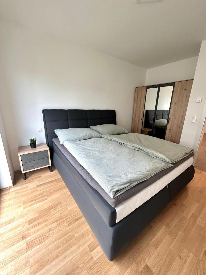 カルスドルフ・バイ・グラーツLiving Kalsdorf - Selfcheckinアパートメント エクステリア 写真